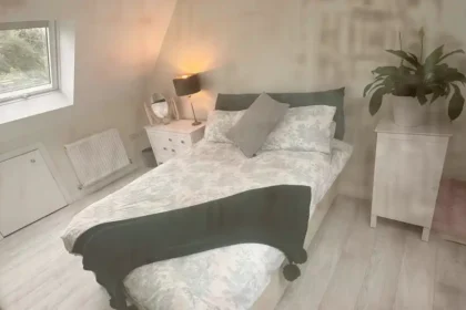Lekfullt och praktiskt – så skapade vi ett inspirerande barnrum